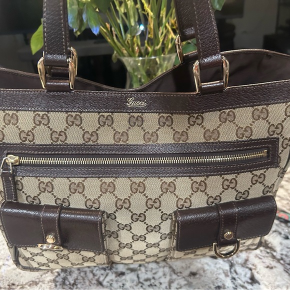 Gucci Tan and Brown Monogram Shoulder Bag - Picture 10 of 16